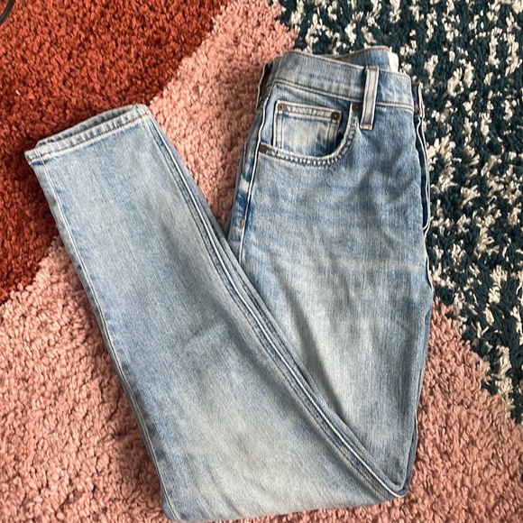 Aritzia Denim forum yoko high rise slim - size 24 - Picture 2 of 4